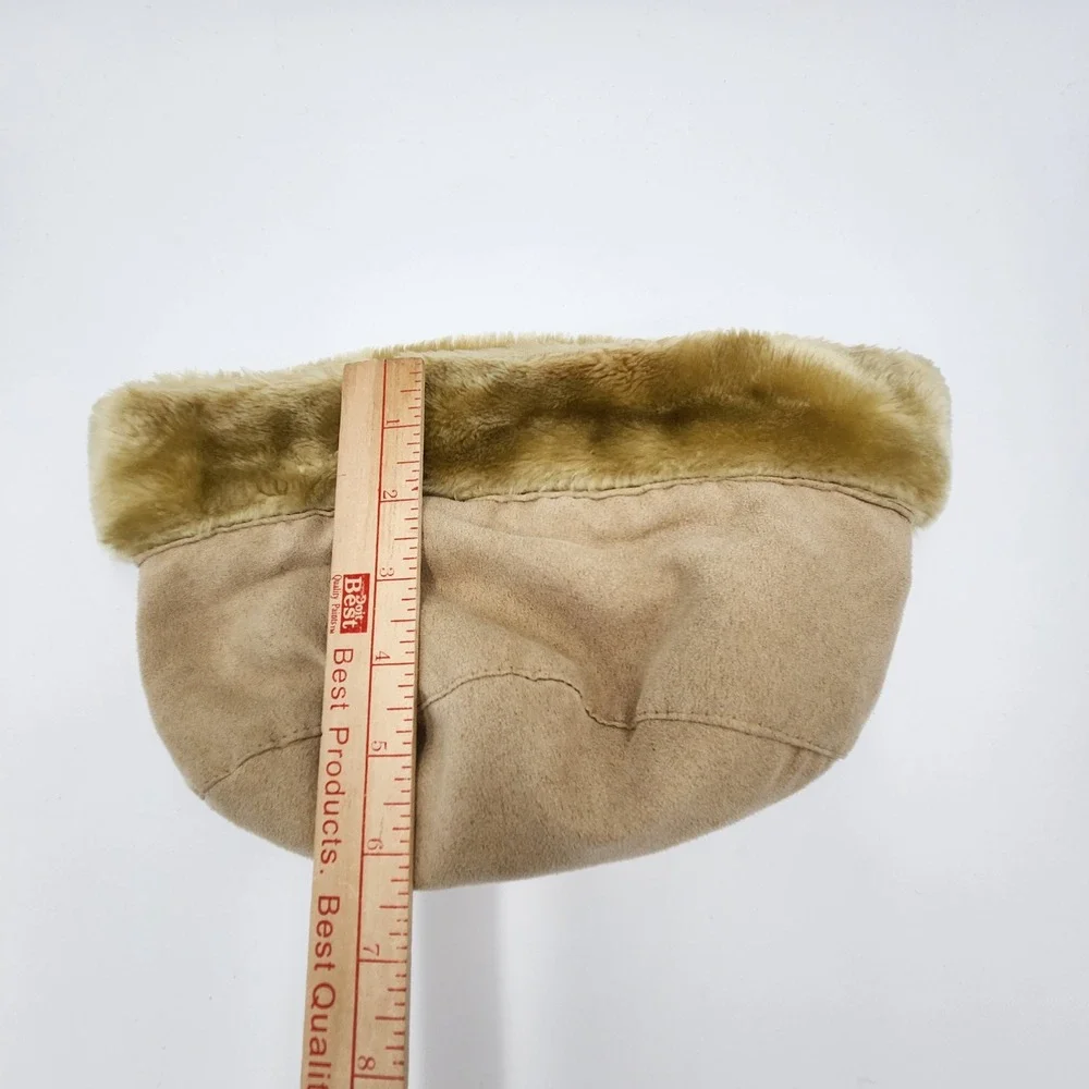 VTG Totes Genuine Shearling Sheepskin‎ Cloche Hat Suede Winter Bucket Cap Tan
